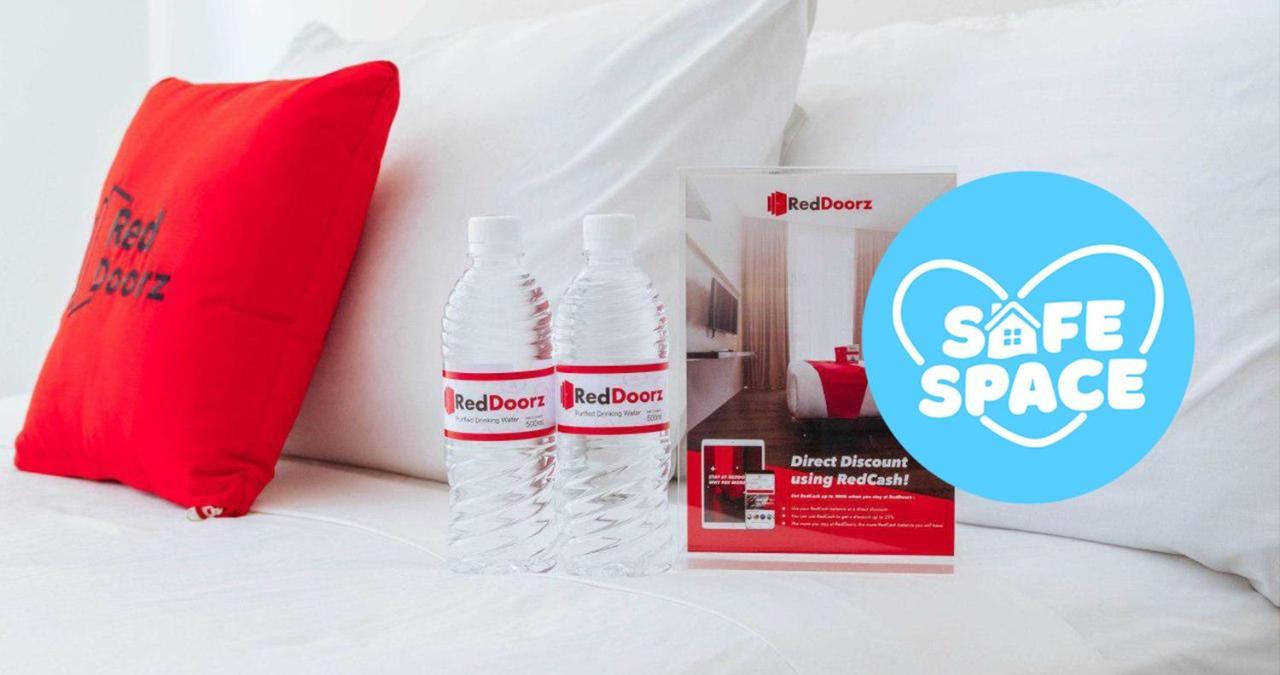 Reddoorz Plus Near Naia Expressway Пасай Екстериор снимка