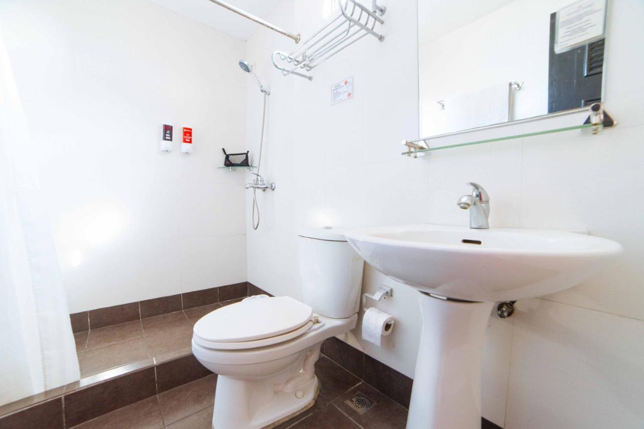 Reddoorz Plus Near Naia Expressway Пасай Екстериор снимка